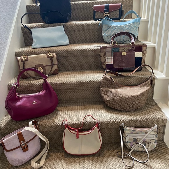Several Coach handbags for sale - Picture 1 of 9